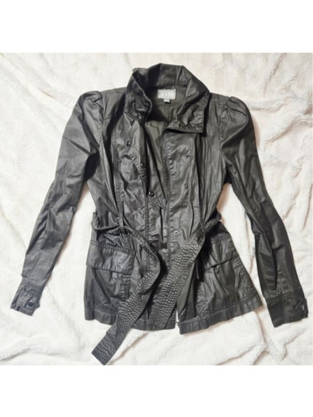 Converse | Black Trench Coat